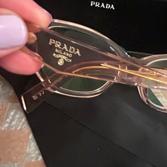 💖 AUTHENTIC Prada Pink Clear Women's Glasses, New with Case and Cloth - Picture 2 of 9